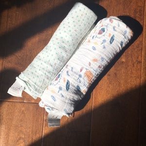 Aden + anais swaddles